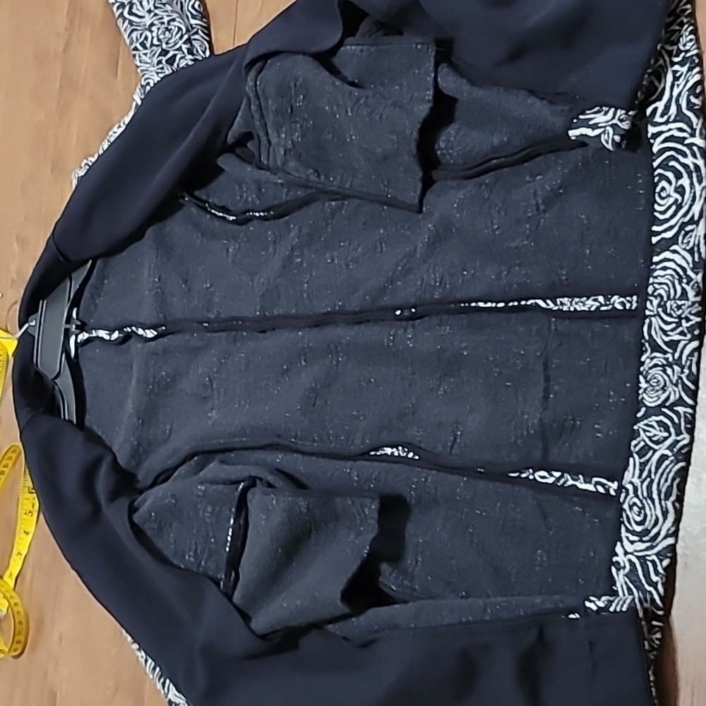 Morrisey Blazer Coat Black and White Floral print women's Size: Small ? - Picture 15 of 15